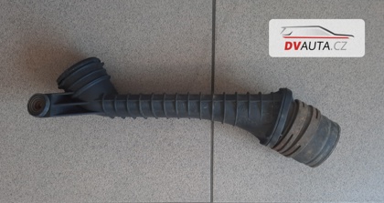 Trubka sání k chladiči 1J0145762T